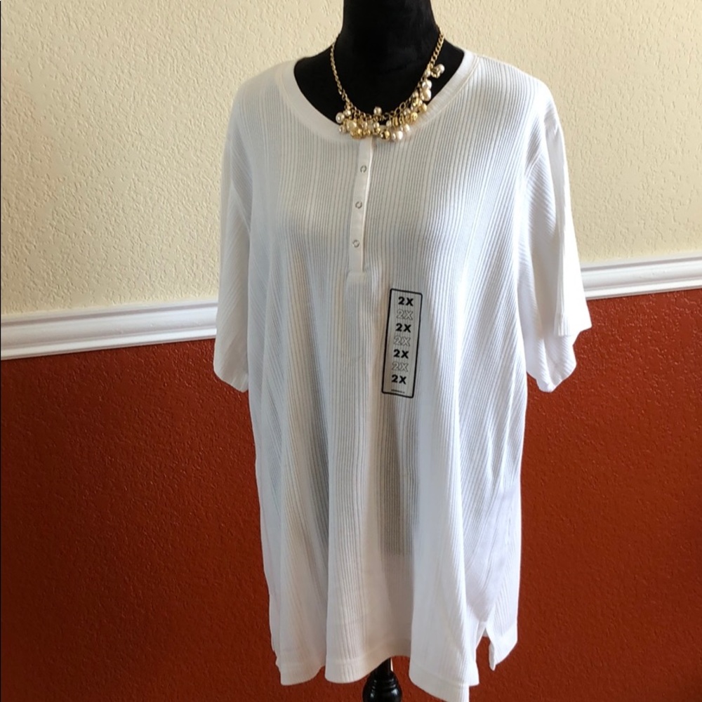 Henley Tee NWT